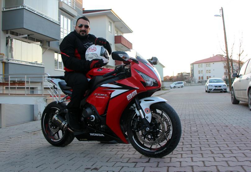 Jet İmamın yaşam tarzı şaşırtıyor