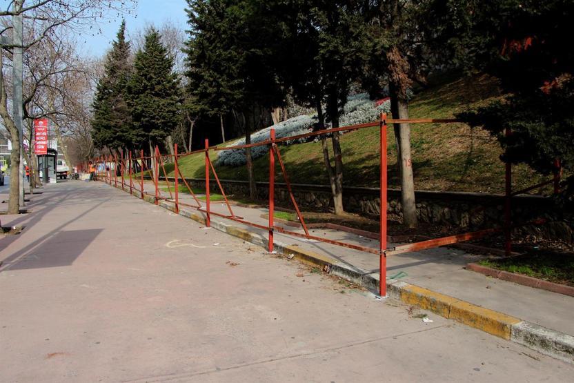 Maçka Parkının bir bölümü daha kapatıldı, ağaçlar işaretlendi
