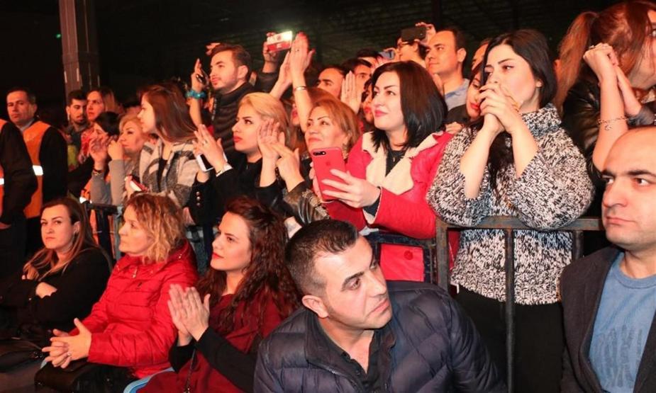 Mustafa Ceceli konserine İranlılar yoğun ilgi gösterdi