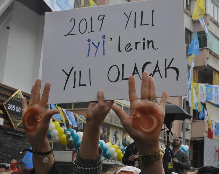 Akşeneri Denizlide atlılar karşıladı