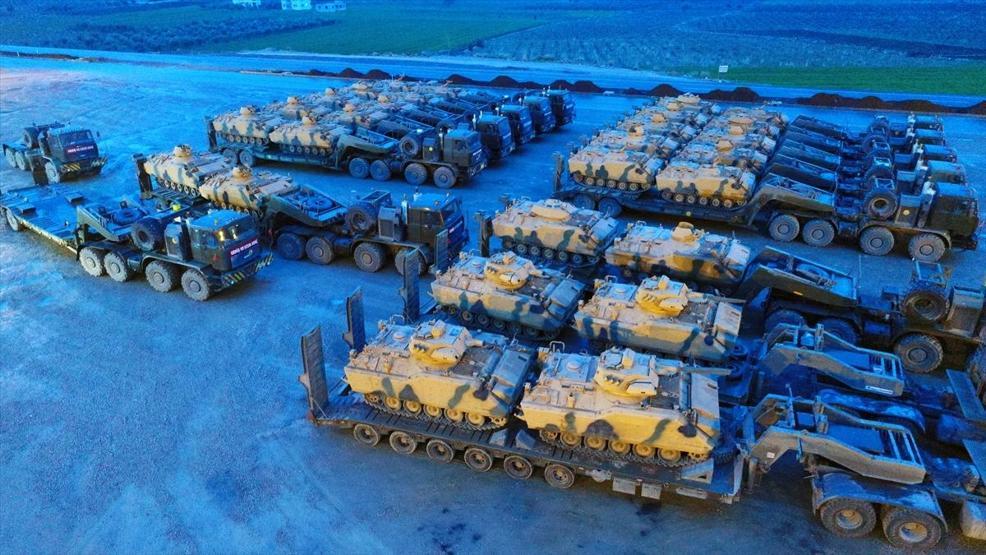 TSKdan Suriye sınırına tank ve zırhlı araç takviyesi
