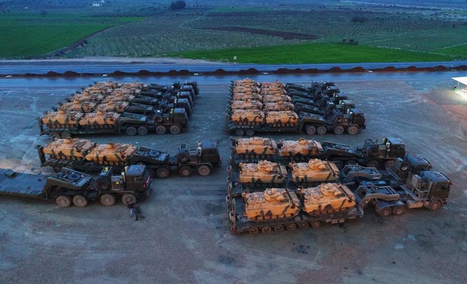 TSKdan Suriye sınırına tank ve zırhlı araç takviyesi