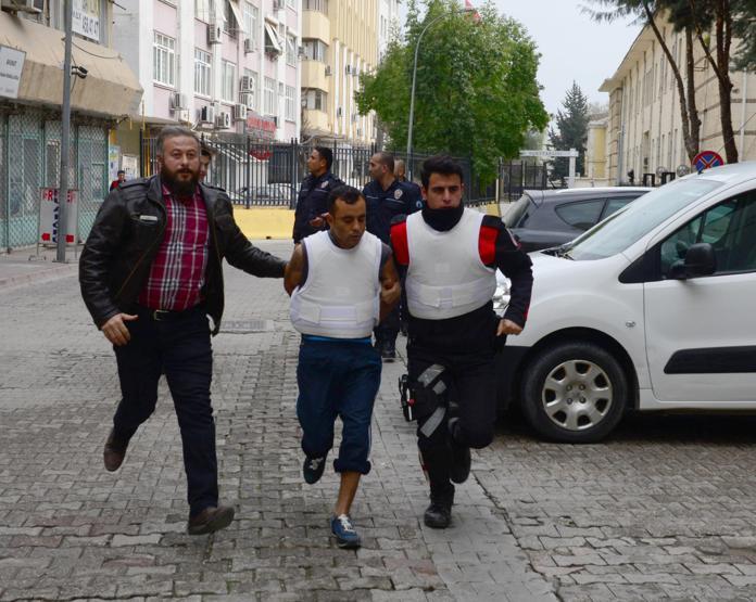 Üç yaşındaki çocuğu istismar ederken yakalanmıştı Savunması kan dondurdu