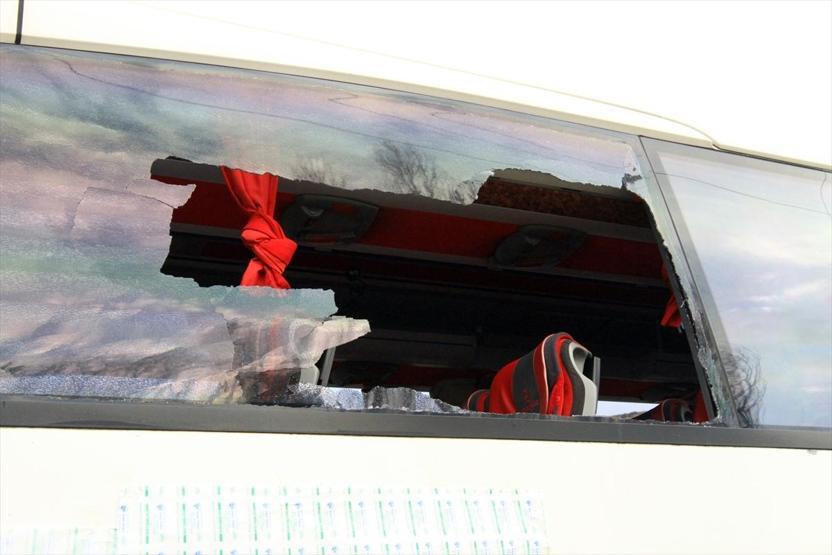 Yolcu otobüsü kaza yaptı: 1 ölü 4 yaralı
