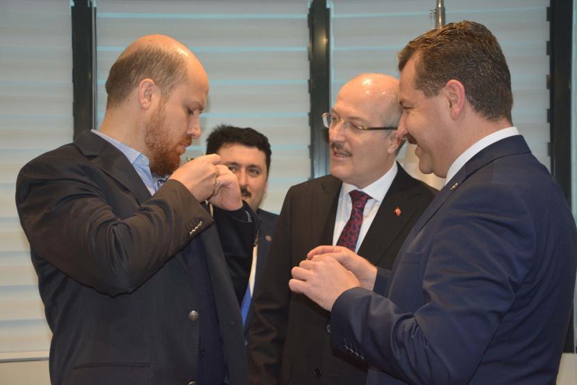 Bilal Erdoğan: Türkiye, terörün kökünü kurutmak için Afrinde