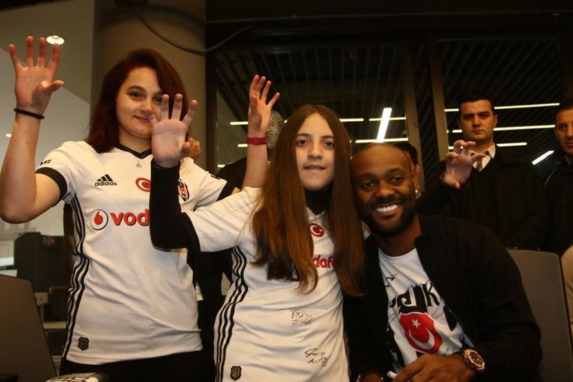 Aşk adamı Vagner Love