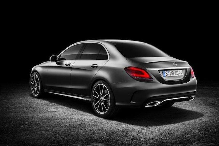 2019 Mercedes-Benz C-Class fotoğrafları