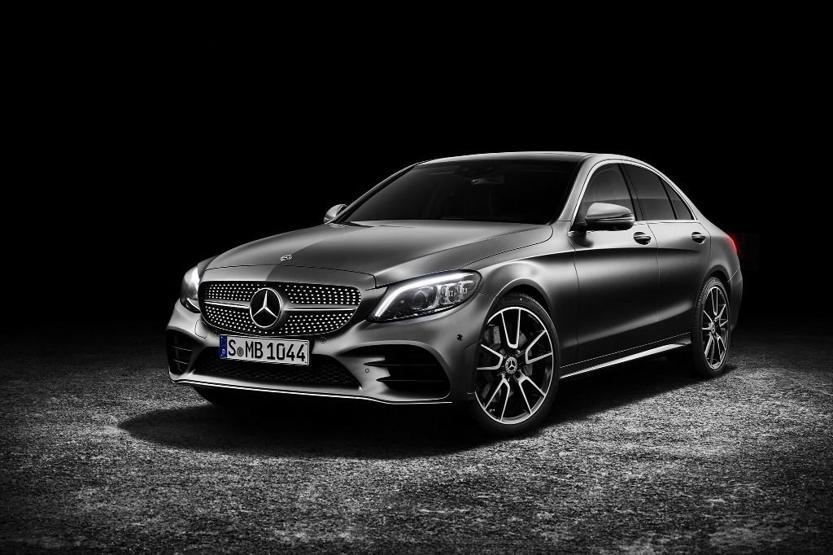2019 Mercedes-Benz C-Class fotoğrafları