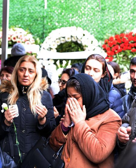 Sevenleri Nuray Hafiftaşı son yolculuğuna uğurladı