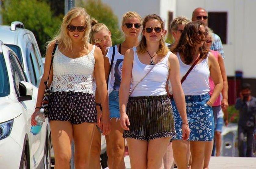 İsveçli turist yaz tatili için Türkiyeyi tercih ediyor