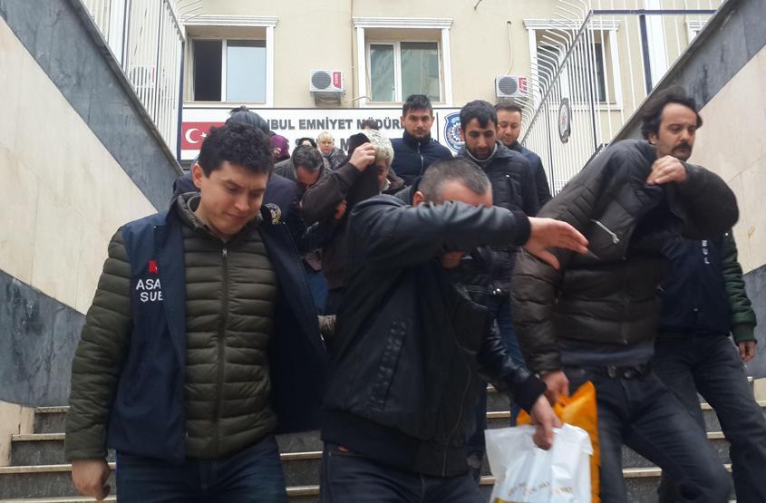 Fuhuş çetesinden kurtarılan 2 kadında HIV virüsü bulundu
