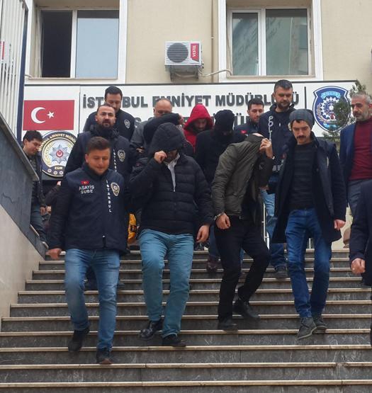 Fuhuş çetesinden kurtarılan 2 kadında HIV virüsü bulundu