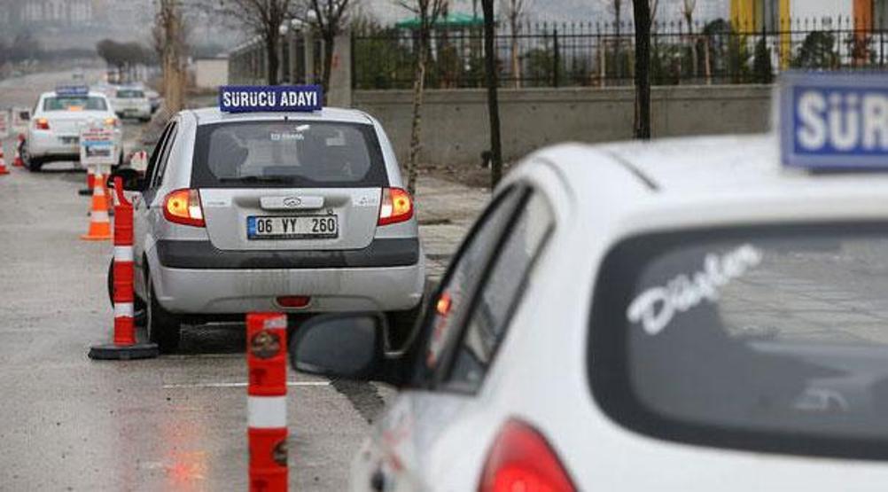 Ehliyete dair bekleyiş devam ediyor: Ehliyet sınav sonuçları ne zaman açıklanacak