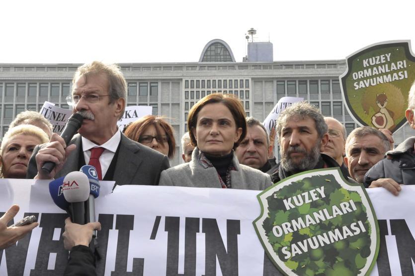 İBB önünde Maçka Parkı eylemi