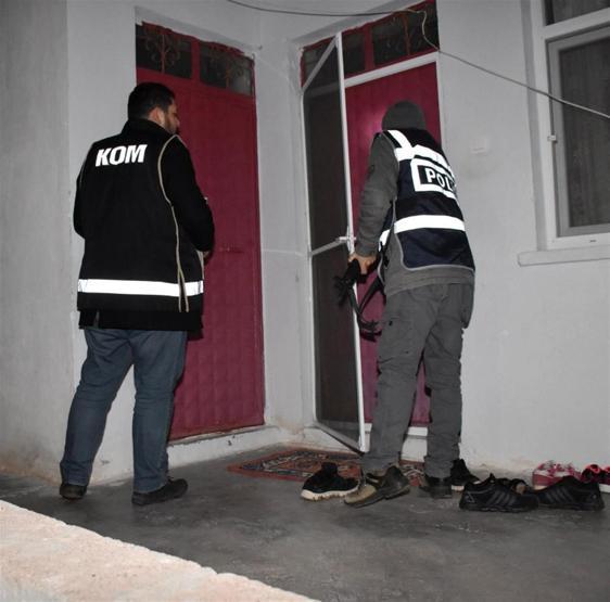 Aksaray’da Kürt Yaşarın çetesine operasyon: 23 gözaltı
