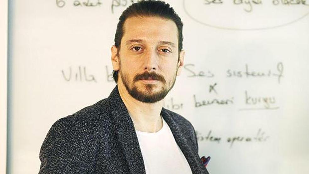 Engin Hepileri’den mutlu aşkın sırrı