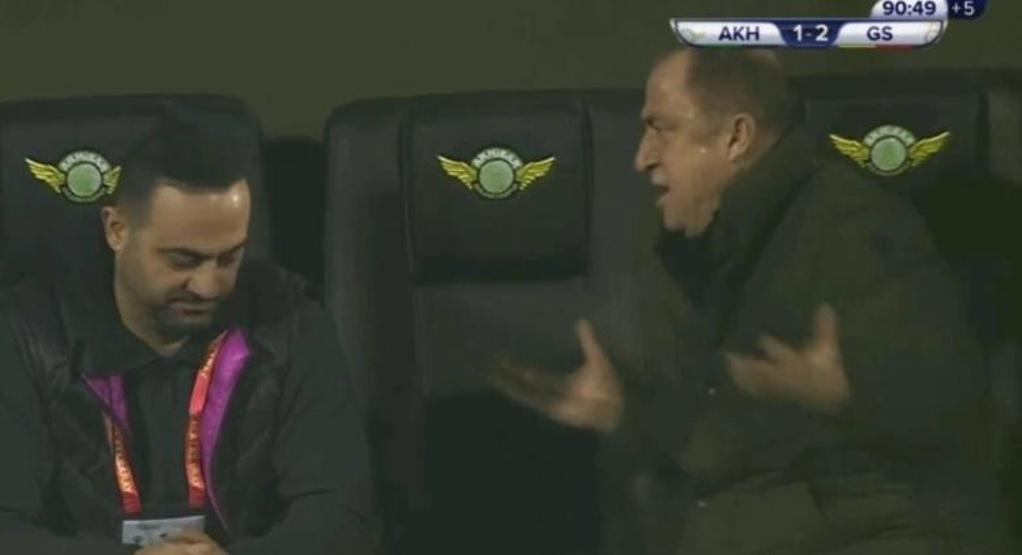 Fatih Terimi çıldırtan pozisyon