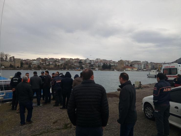 Son dakika...Gemide patlama: 1 ölü, 1 yaralı