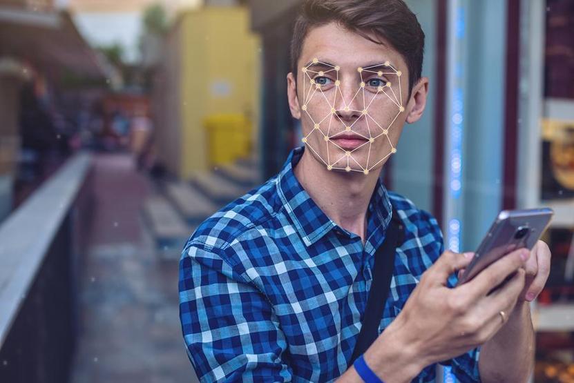 Facebook Yüz Tanıma Özelliğini Türkiye için de aktif hale getirdi