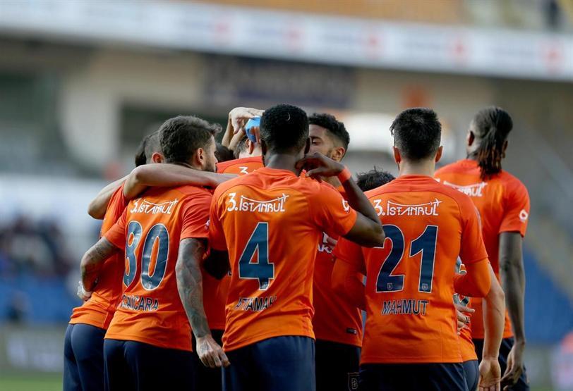 Başakşehir 2-0 Göztepe / Maç Özeti