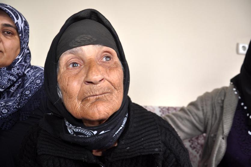 10 çocuğu, 50 torunu var kimliği yok