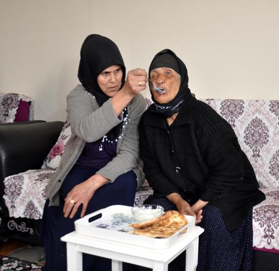 10 çocuğu, 50 torunu var kimliği yok