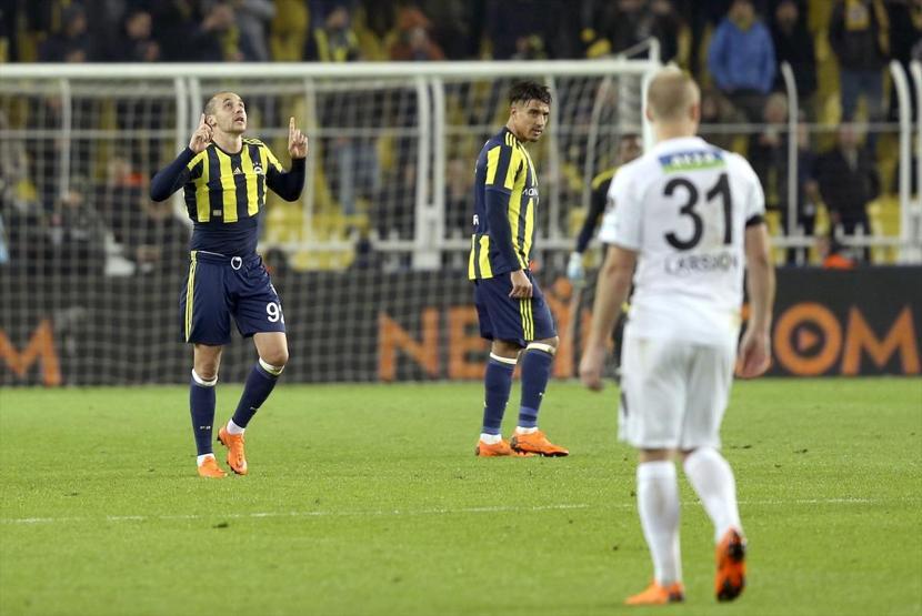 Erman Toroğlu: Fenerbahçe kadrosu vitaminsiz