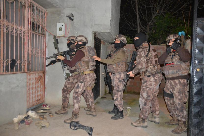Adanada DEAŞ operasyonu: 13 gözaltı