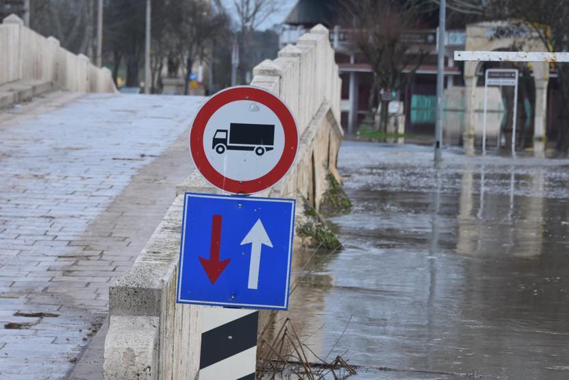 Tunca Nehrinde kırmızı alarm