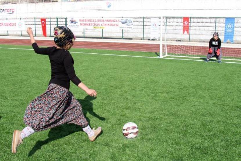 Şalvarspor geri döndü