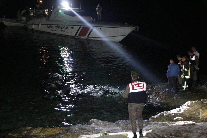 Bodrumu yasa boğan trafik kazası: Belediye Başkan Yardımcısı aracıyla denize uçtu