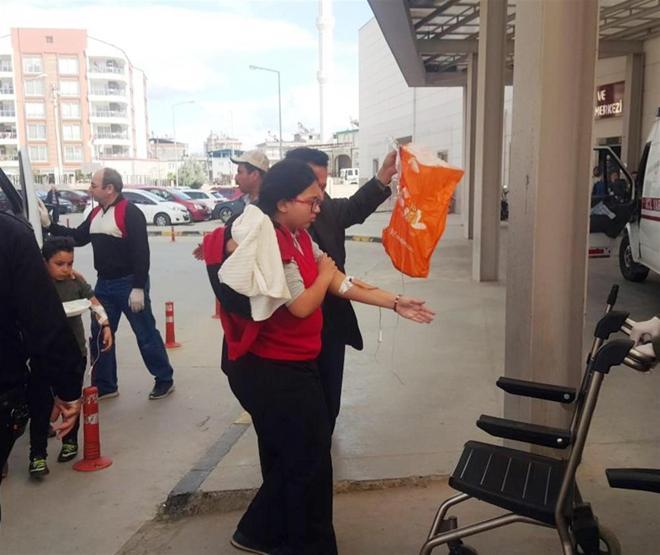 Zehirlenen 183 öğrenciden 148i taburcu edildi