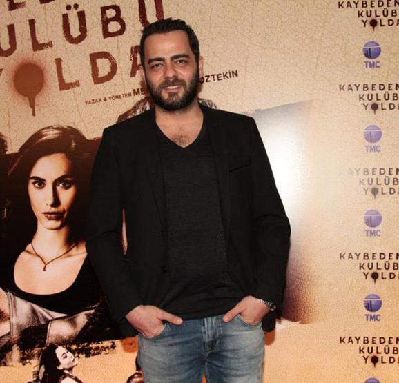 Kaybedenler Kulübünün galasında seviştiler