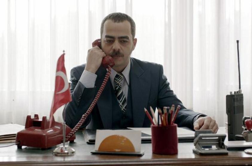 Kaybedenler Kulübünün galasında seviştiler