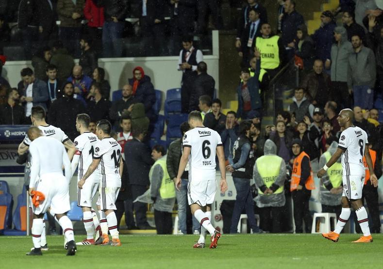 Rıdvan Dilmen: Beşiktaşın konsantrasyonu düşük, fiziksel gücü yetersiz