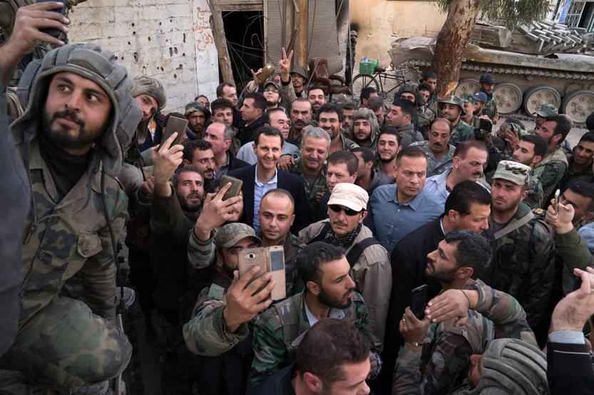 Beşar Esad uzun zaman sonra orada ortaya çıktı