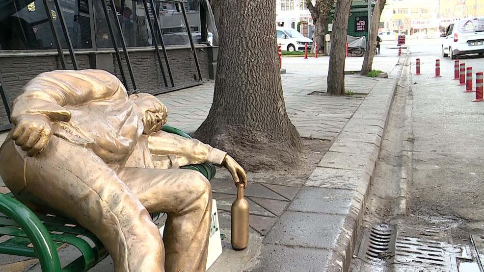 Eskişehirde bir ilginç heykel daha