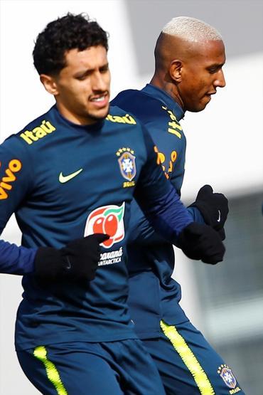 Anderson Talisca Brezilya Milli Takımı antrenmanında