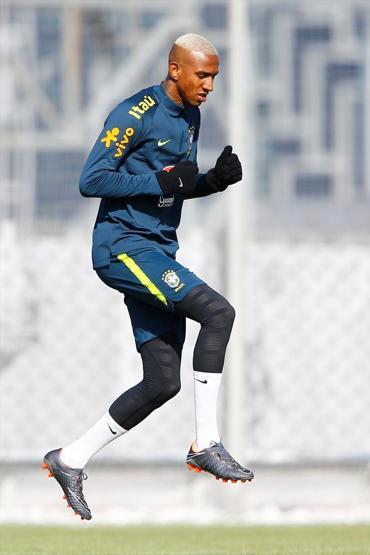 Anderson Talisca Brezilya Milli Takımı antrenmanında