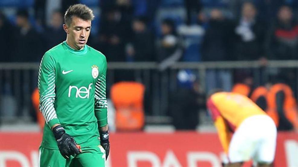 Muslera: İtalya’yı ve Roma’yı çok özlüyorum