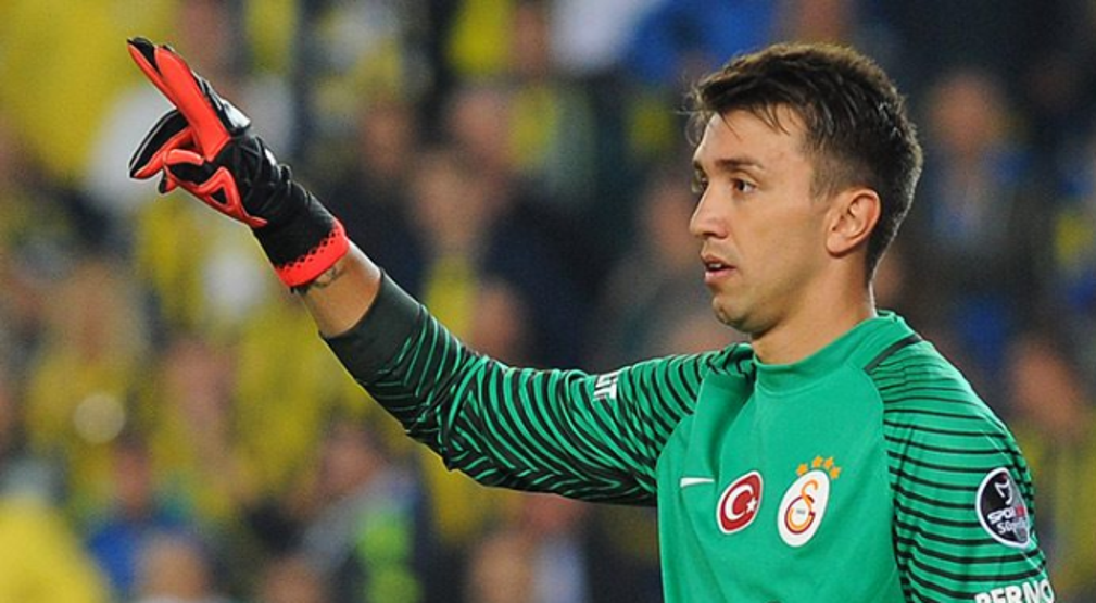 Muslera: İtalya’yı ve Roma’yı çok özlüyorum