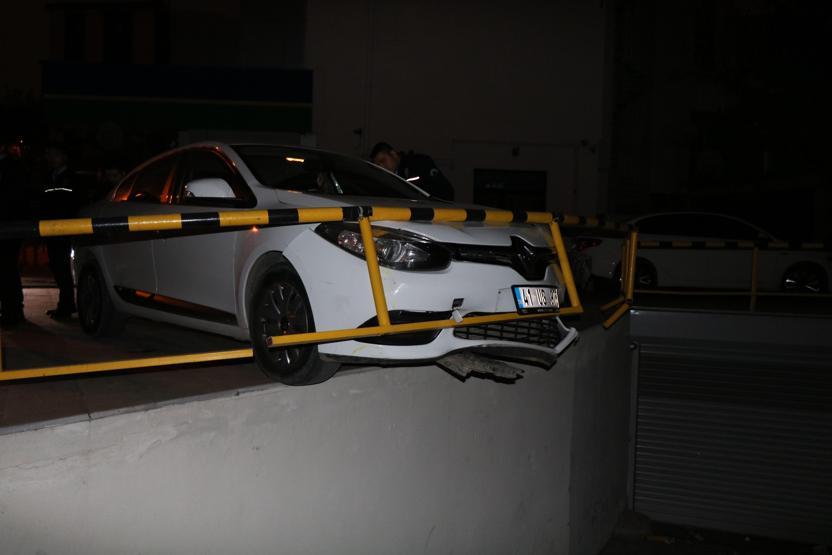 Alkol cezası yememek için trafiği birbirine kattı, yarım saat kaçtı