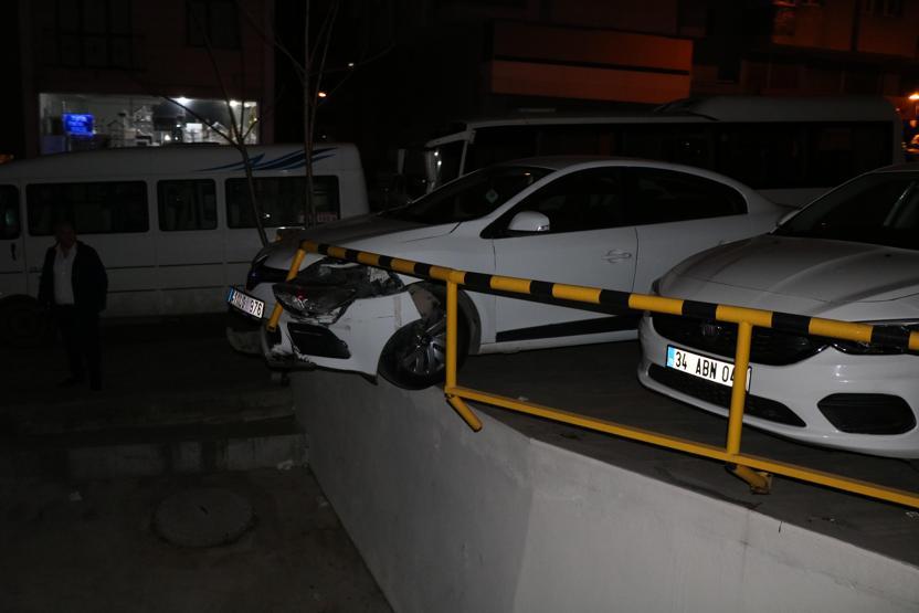 Alkol cezası yememek için trafiği birbirine kattı, yarım saat kaçtı