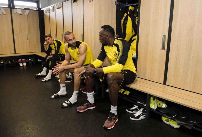 Usain Bolt Dortmundla antrenmana çıktı