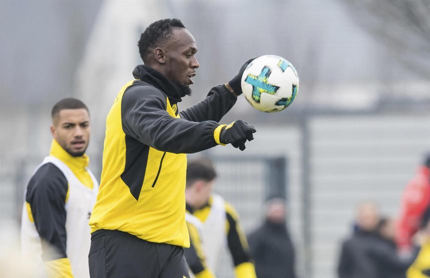 Usain Bolt Dortmundla antrenmana çıktı