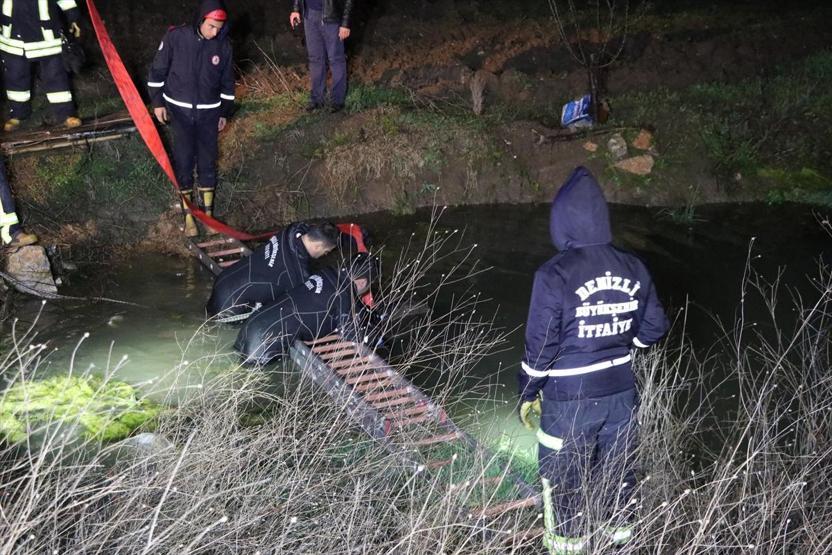 Yol kenarındaki su birikintisi faciaya yol açtı