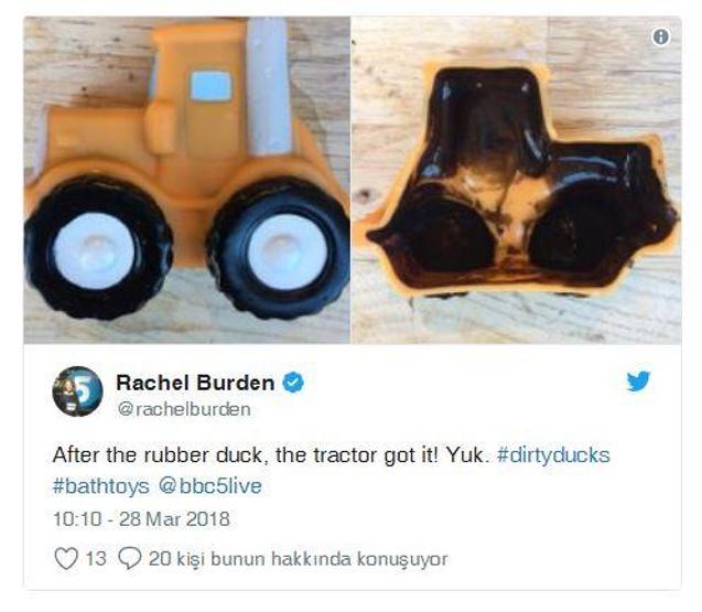 O banyo oyuncağına dikkat