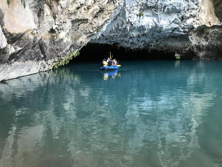 Altınbeşik Mağarası, turistlerin ilgi odağı