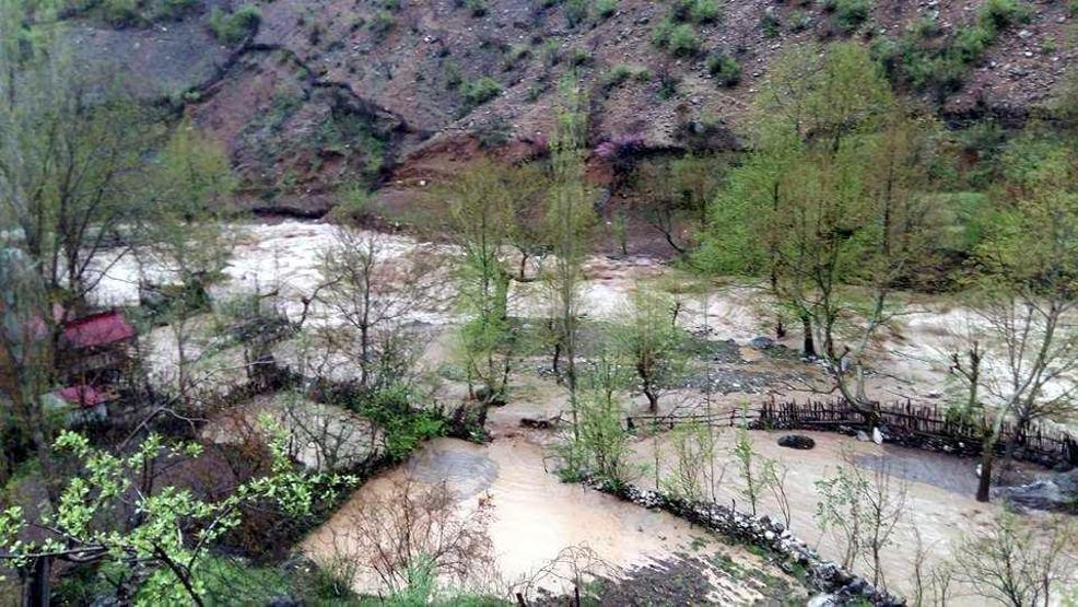 Yahyalıyı sel ve heyelan vurdu