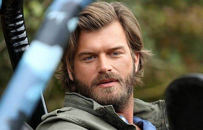 Kıvanç Tatlıtuğ horoz dövüştürecek